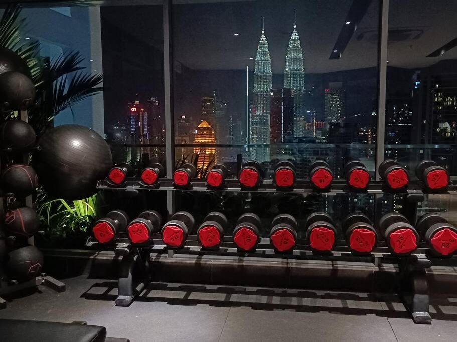 Apartment Col 93a 2queen Bed Balcony Klcc View Family *