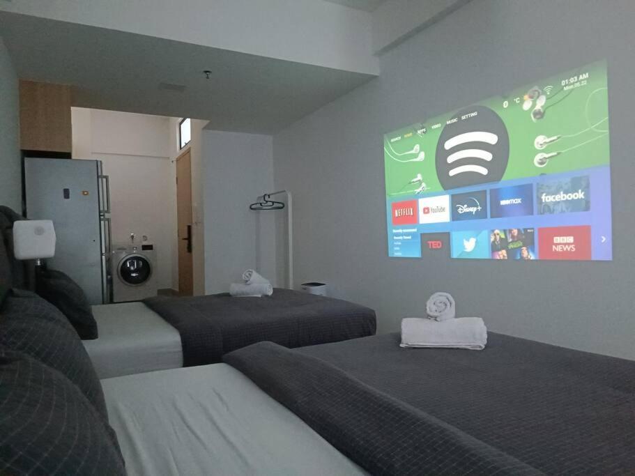 Apartment Col 93a 2queen Bed Balcony Klcc View Family *